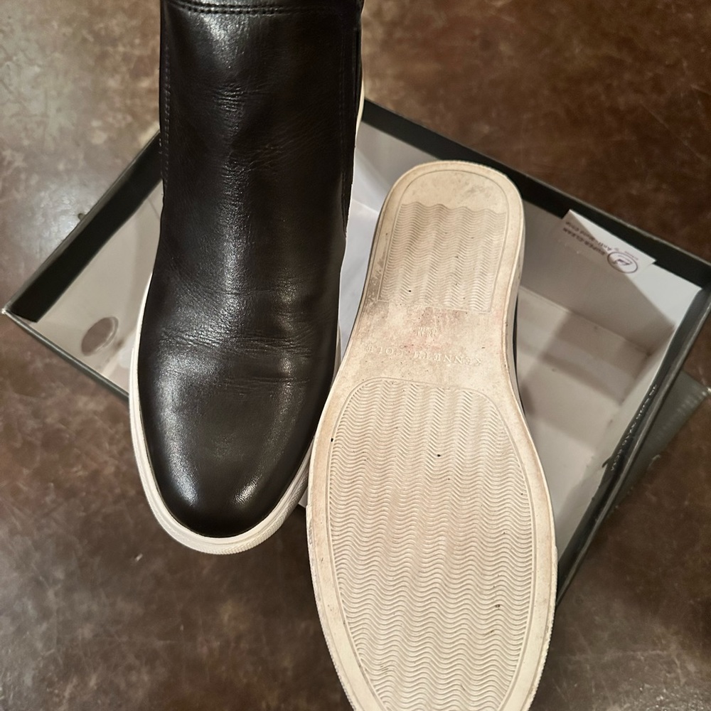 Kenneth Cole women shoes